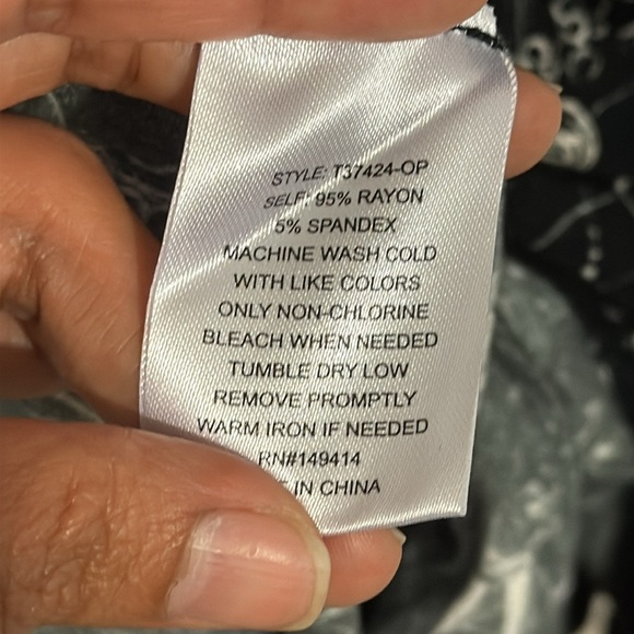 Johnny Was THE JANIE FAVORITE SEAMED MOCK NECK DRESS Celestial Moon Sun - Picture 5 of 6